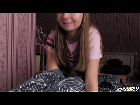 ❤️ La bionda succhia profondamente la sua migliore amica e si fa sborrare in bocca Video di sesso al it.kutjeporno.ru ☑