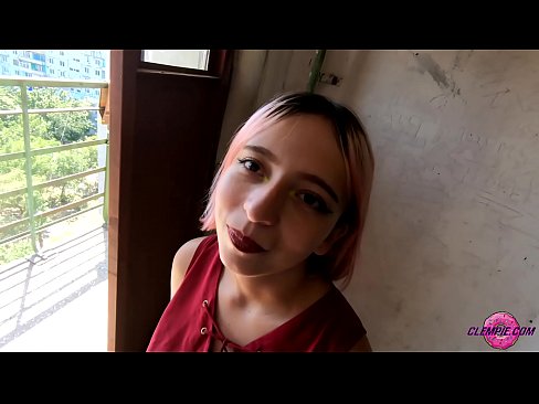 ❤️ Studentessa sensuale succhia uno sconosciuto nell'Outback - Sborra sulla sua faccia Video di sesso al it.kutjeporno.ru ☑